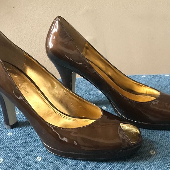 ENZO ANGIOLINI Heels- Patent Leather Peep Toe (Brown) - Picture 5 of 12